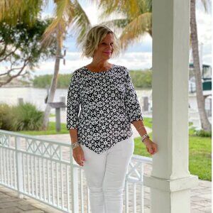 Lulu-B Asymmetrical Top